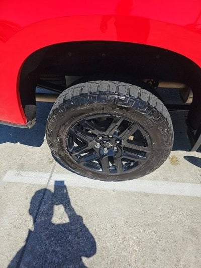 2025 Chevrolet Silverado 1500 Crew Cab Short Box 4-Wheel Drive Custom Trail Boss