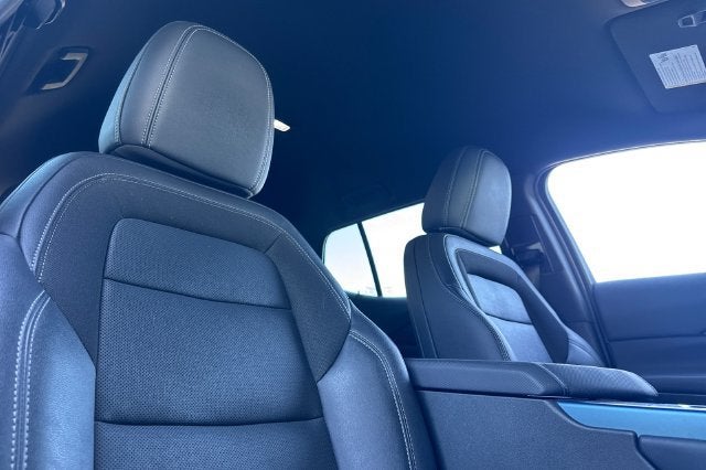 2024 Chevrolet Equinox EV 4dr LT w/2LT
