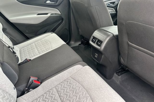 2022 Chevrolet Equinox FWD 4dr LS