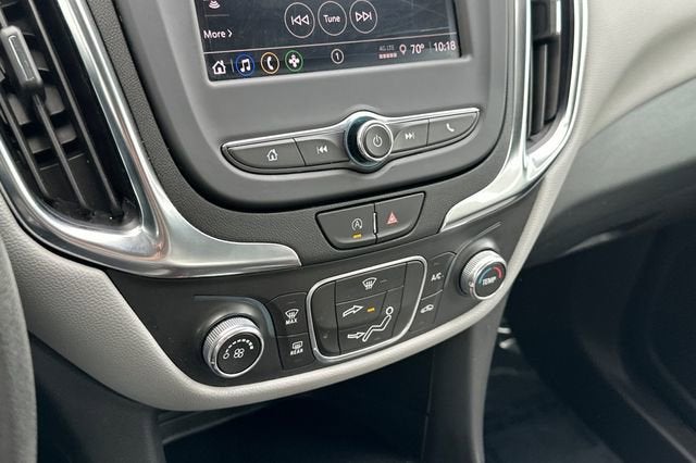 2022 Chevrolet Equinox FWD 4dr LS