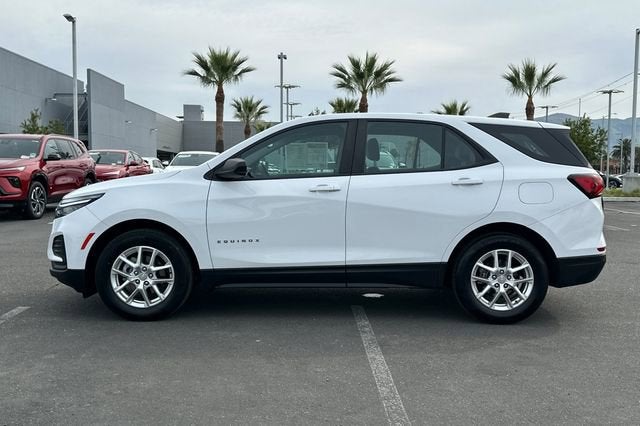 2022 Chevrolet Equinox FWD 4dr LS