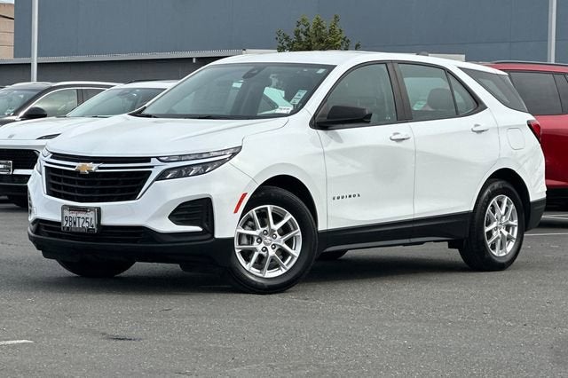 2022 Chevrolet Equinox FWD 4dr LS