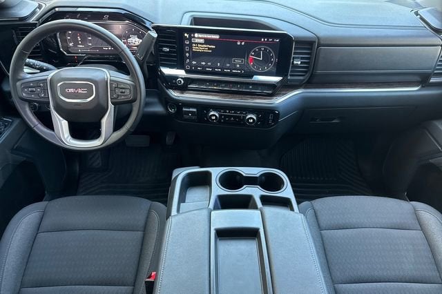 2025 GMC Sierra 1500 Crew Cab Short Box 4-Wheel Drive Elevation 3SB