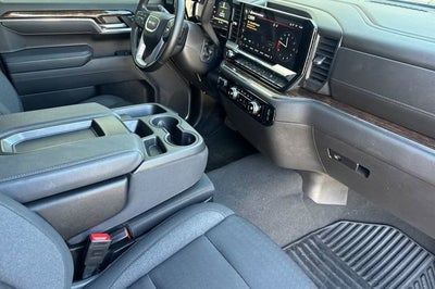 2025 GMC Sierra 1500 Crew Cab Short Box 4-Wheel Drive Elevation 3SB