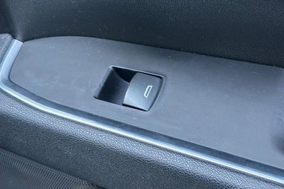 2025 GMC Sierra 1500 Crew Cab Short Box 4-Wheel Drive Elevation 3SB