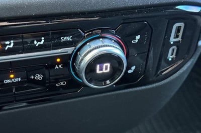 2025 GMC Sierra 1500 Crew Cab Short Box 4-Wheel Drive Elevation 3SB