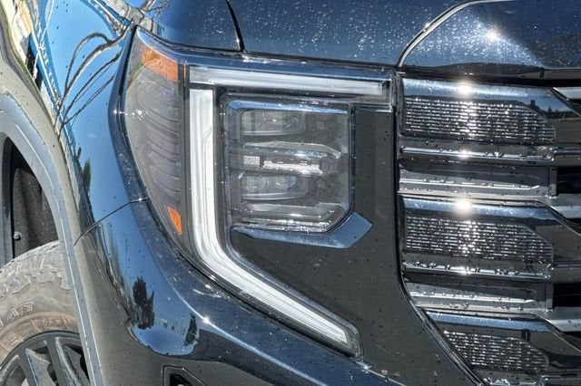 2025 GMC Sierra 1500 Crew Cab Short Box 4-Wheel Drive Elevation 3SB