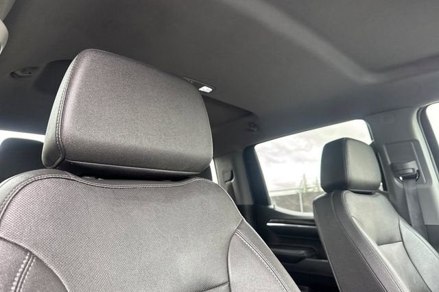 2025 GMC Sierra 1500 Crew Cab Short Box 4-Wheel Drive SLT