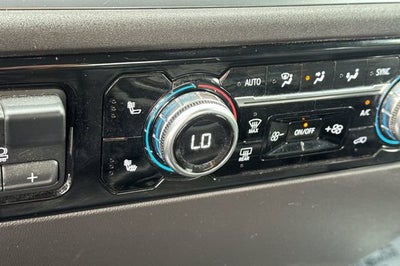 2025 GMC Sierra 1500 Crew Cab Short Box 4-Wheel Drive SLT