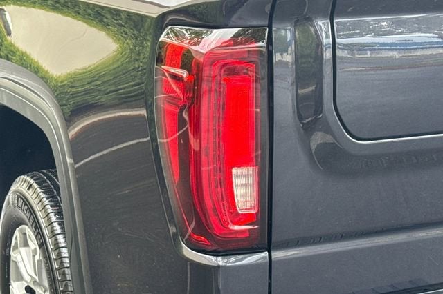 2025 GMC Sierra 1500 Crew Cab Short Box 4-Wheel Drive SLT