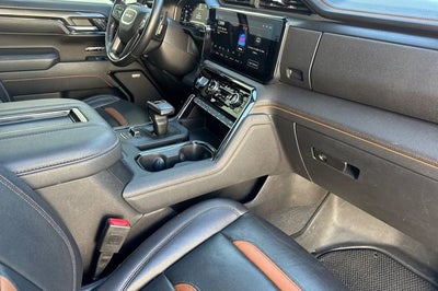 2022 GMC Sierra 1500 Crew Cab Short Box 4-Wheel Drive AT4