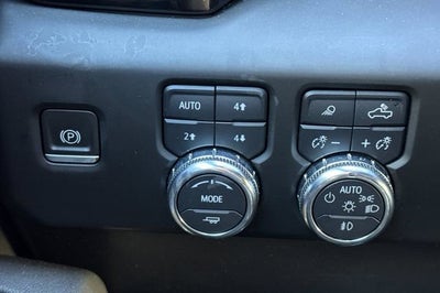 2022 GMC Sierra 1500 Crew Cab Short Box 4-Wheel Drive AT4