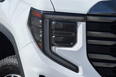 2022 GMC Sierra 1500 Crew Cab Short Box 4-Wheel Drive AT4