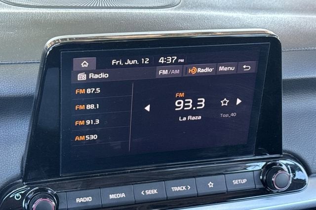 2023 Kia Forte LXS IVT