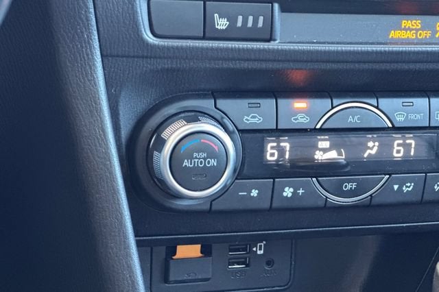 2017 Mazda Mazda3 Hatchback Touring Auto