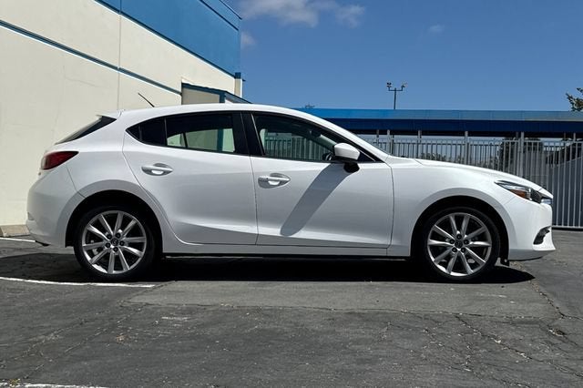 2017 Mazda Mazda3 Hatchback Touring Auto
