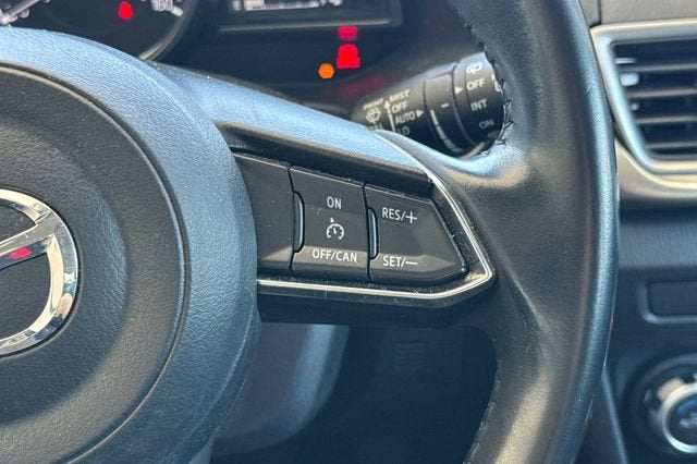 2017 Mazda Mazda3 Hatchback Touring Auto