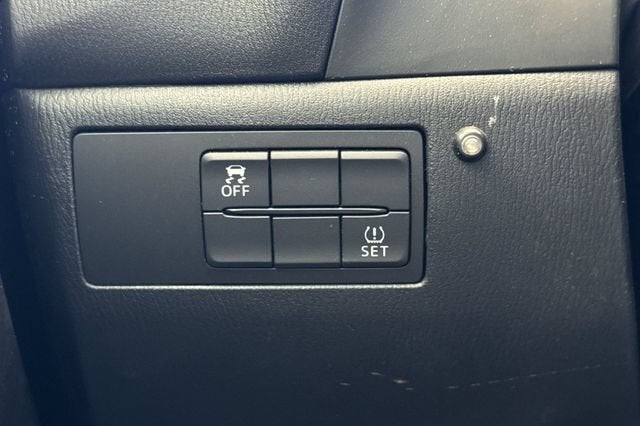 2017 Mazda Mazda3 Hatchback Touring Auto