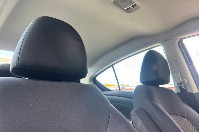 2013 Nissan Versa 4dr Sdn CVT 1.6 SL