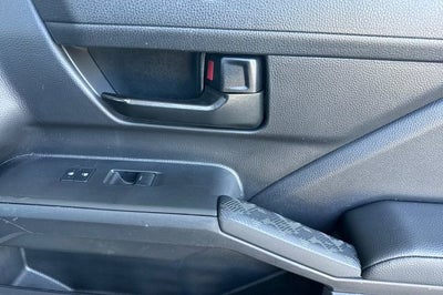 2024 Toyota Tacoma 2WD 2WD SR XtraCab 6' Bed AT (GS)