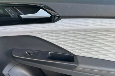 2024 Volkswagen Taos S FWD