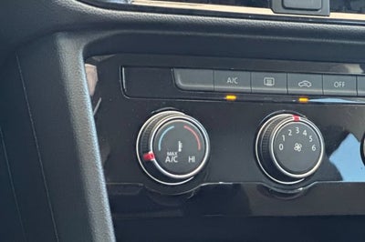 2024 Volkswagen Taos S FWD