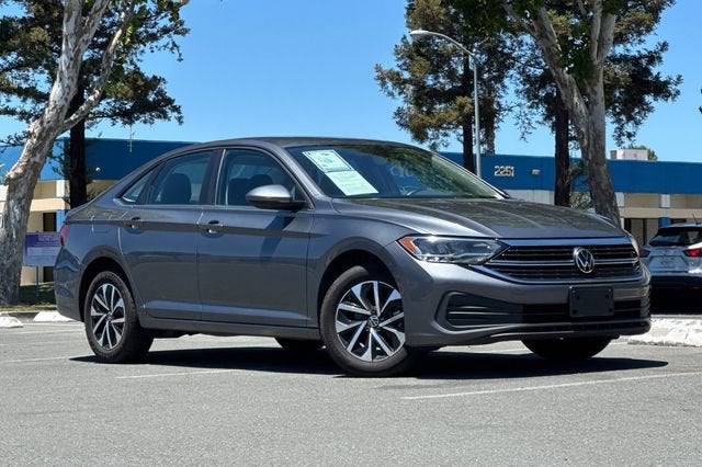 2024 Volkswagen Jetta S Auto