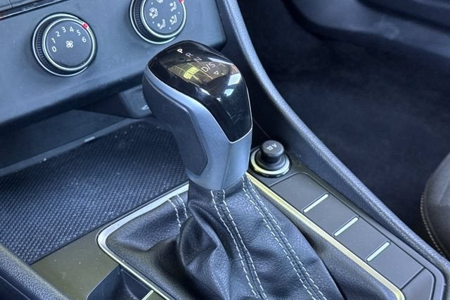 2024 Volkswagen Jetta S Auto