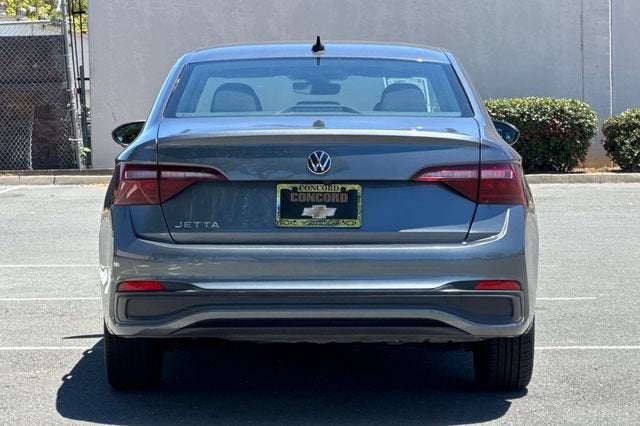 2024 Volkswagen Jetta S Auto