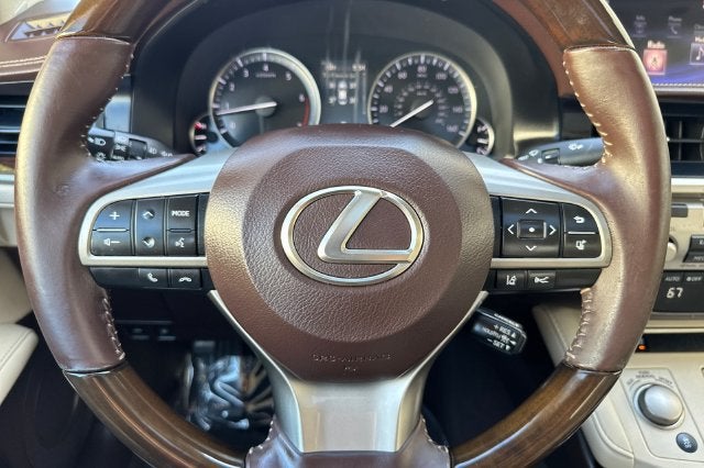 2016 Lexus ES 350 4dr Sdn