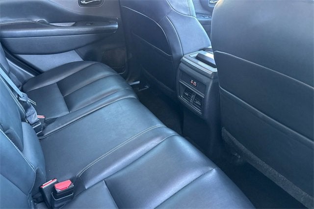 2023 Nissan Murano AWD SV