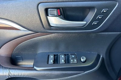 2016 Toyota Highlander AWD 4dr V6 Limited (Natl)