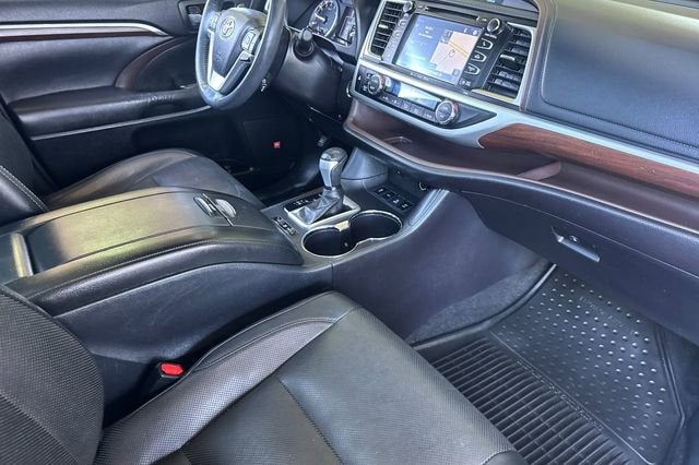 2016 Toyota Highlander AWD 4dr V6 Limited (Natl)