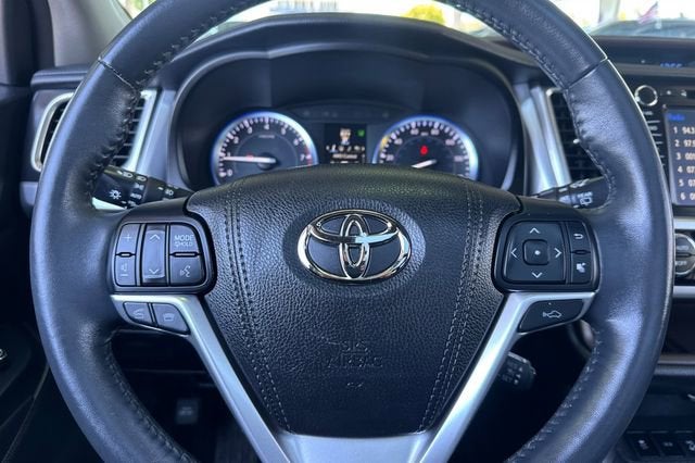 2016 Toyota Highlander AWD 4dr V6 Limited (Natl)