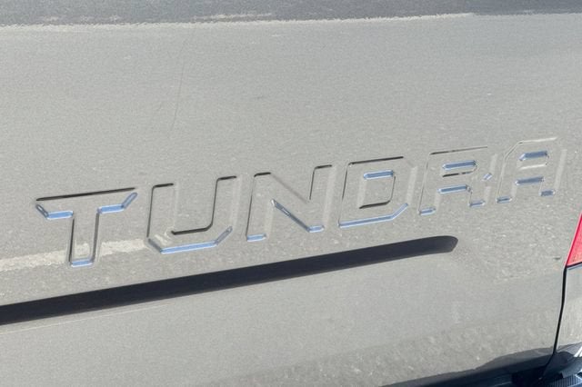 2014 Toyota Tundra 4WD Truck 4WD CrewMax Short Bed 5.7L Limited (Natl)
