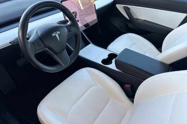 2018 Tesla Model 3 Long Range Battery RWD