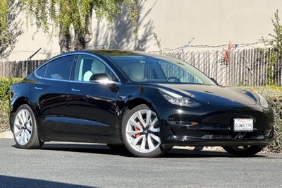 2018 Tesla Model 3 Long Range Battery RWD