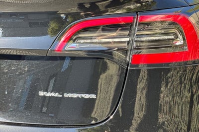 2018 Tesla Model 3 Long Range Battery RWD