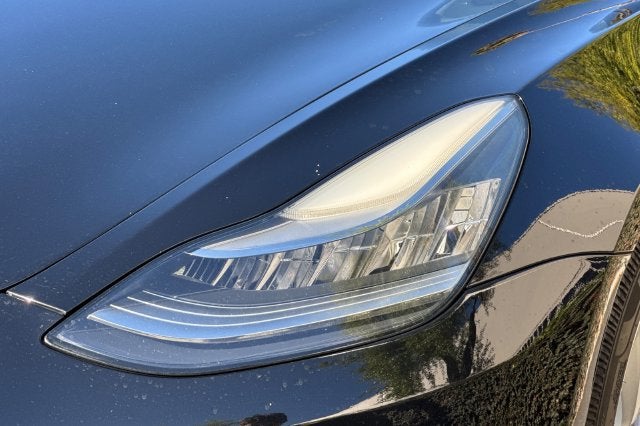 2018 Tesla Model 3 Long Range Battery RWD
