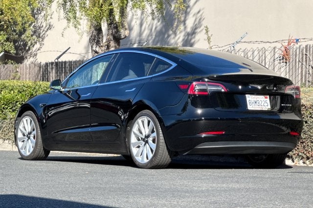 2018 Tesla Model 3 Long Range Battery RWD