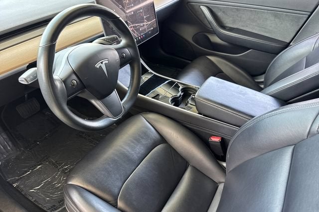 2018 Tesla Model 3 Long Range Battery RWD