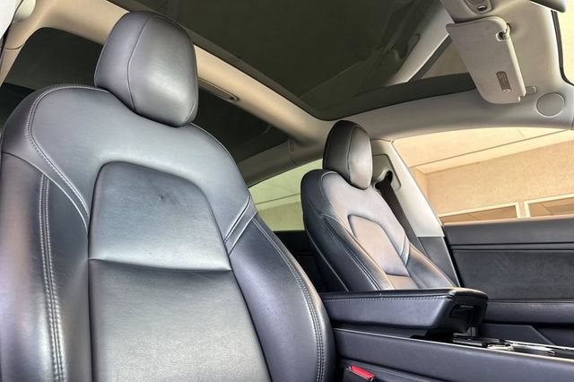 2018 Tesla Model 3 Long Range Battery RWD