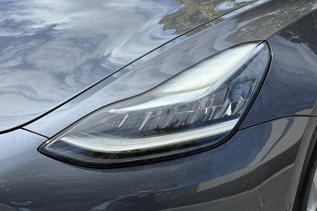 2018 Tesla Model 3 Long Range Battery RWD