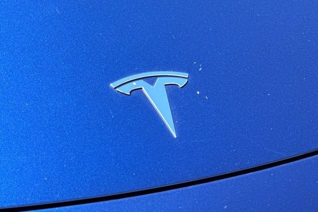 2019 Tesla Model 3 Mid Range RWD *Ltd Avail*