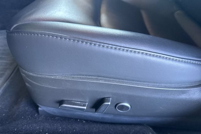 2023 Tesla Model 3 RWD