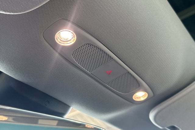 2023 Tesla Model 3 RWD