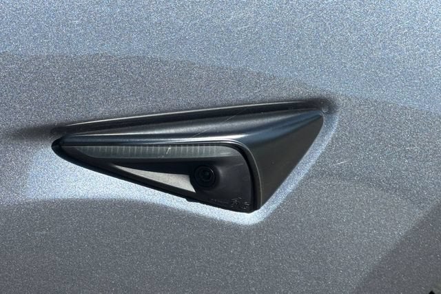 2023 Tesla Model 3 RWD