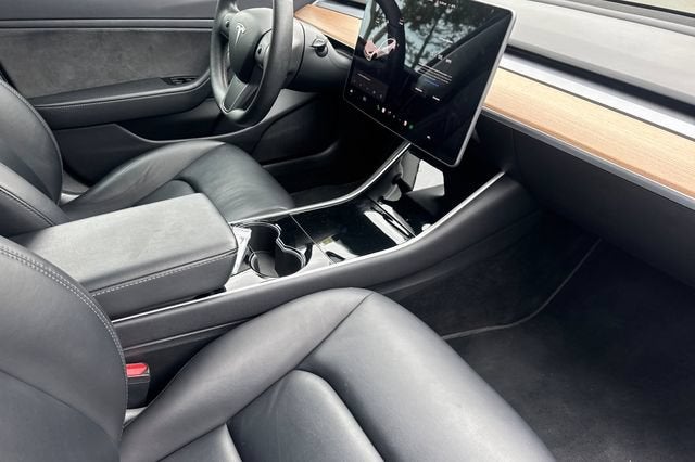2020 Tesla Model 3 Long Range AWD
