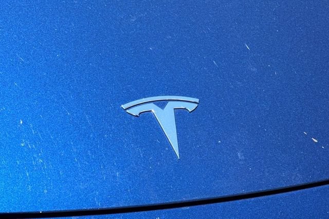 2022 Tesla Model 3 Long Range AWD *Ltd Avail*