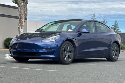2022 Tesla Model 3 Long Range AWD *Ltd Avail*